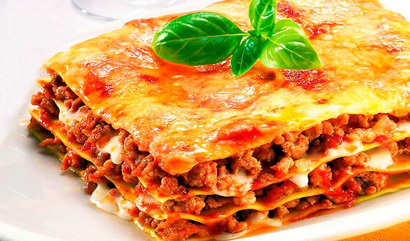 Lasaña de carne con verduras
