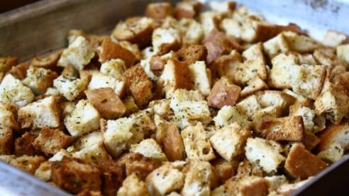 Croutons o picatostes caseros