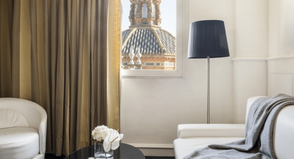El Hotel Colón reabre sus puertas en Sevilla