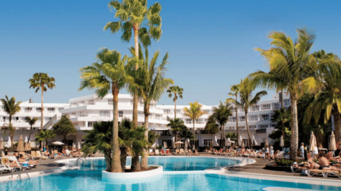 RIU inaugura el hotel Riu Paraiso Lanzarote tras una reforma integral