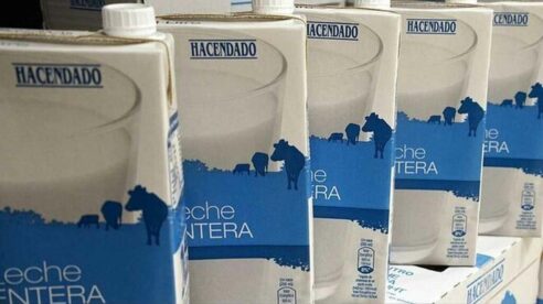 La justicia fija para el 30 de marzo la vista oral contra Mercadona por el precio de la leche