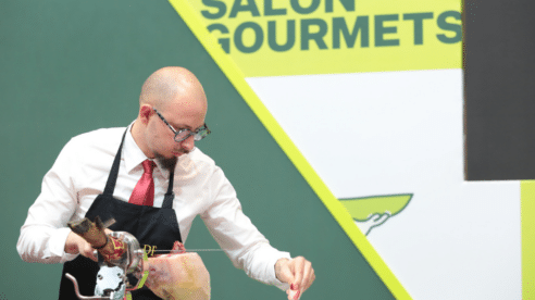 El italiano Mirko Gianella se convierte en el mejor cortador de jamón de España