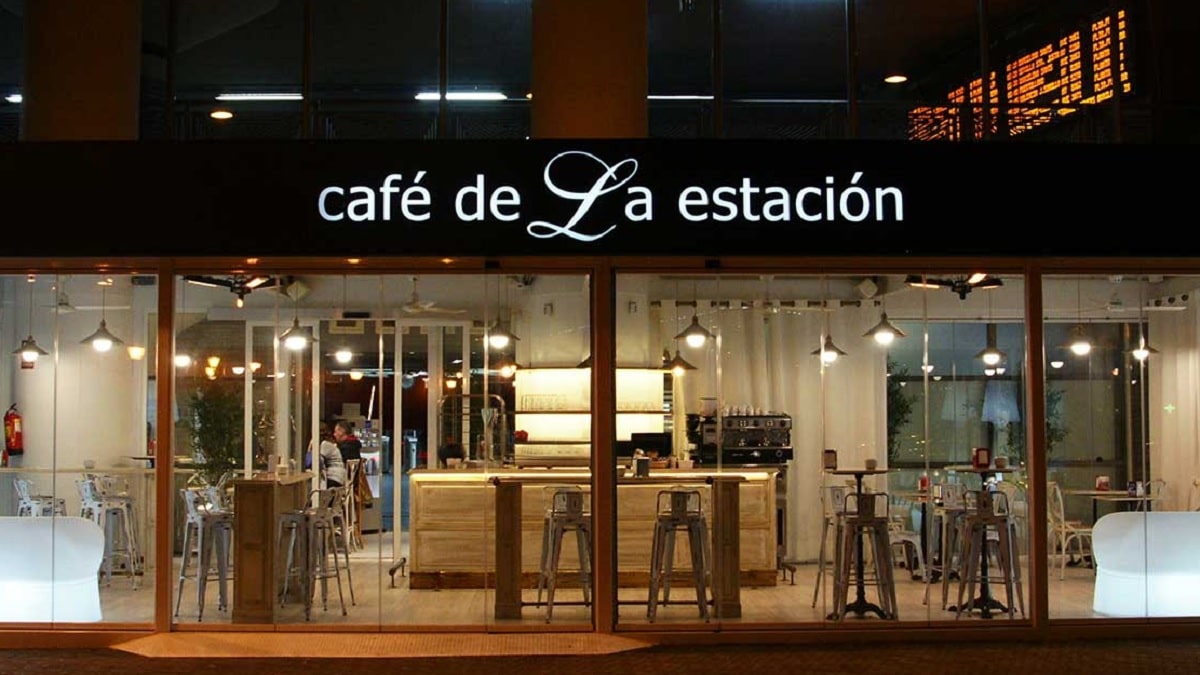 Café de la Estación regresa a los beneficios tras aguar su negocio la pandemia