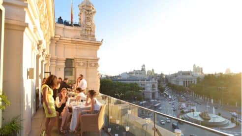 Azotea Grupo se adjudica el restaurante Palacio de Cibeles y conquista el cielo de Madrid