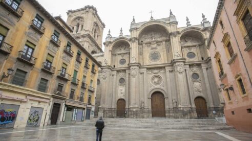 Los hosteleros de Granada declaran la guerra a los pisos turísticos y su «economía sumergida»