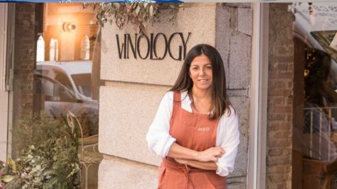 Pilar Oltra y sus talleres socráticos del vino que han conquistado hasta al Ibex: «Enseño cosas más prácticas»