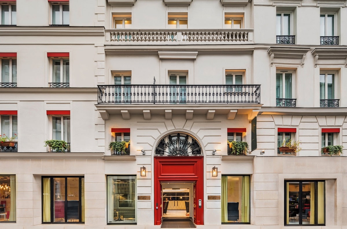 NH debuta en París con tres hoteles