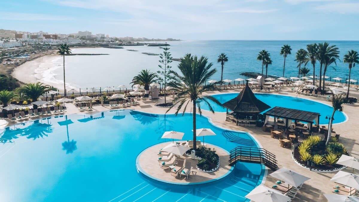 Canarias y Baleares lideran la inversión hotelera en España en 2023
