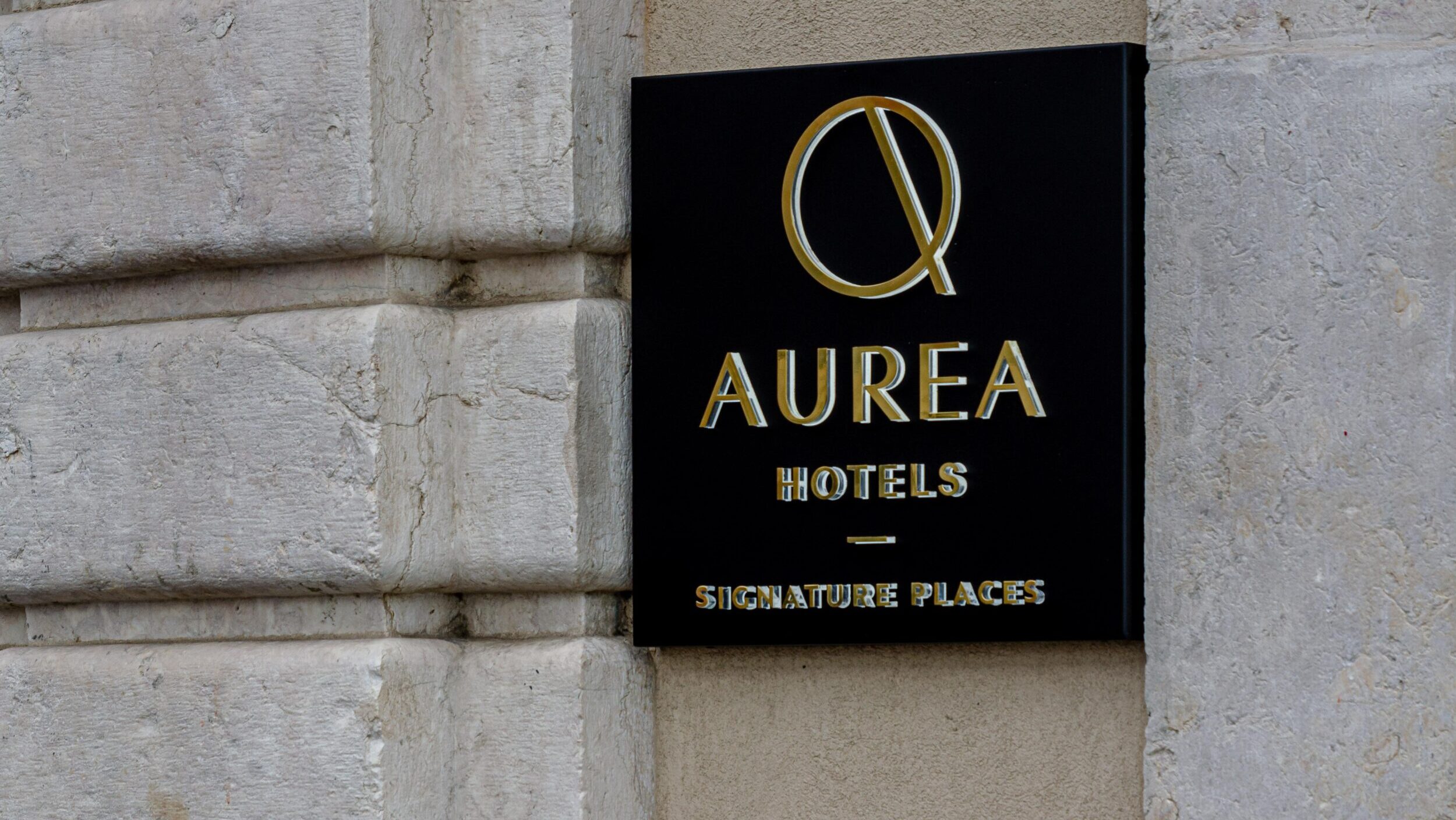 Áurea Hotels propone tres destinos.