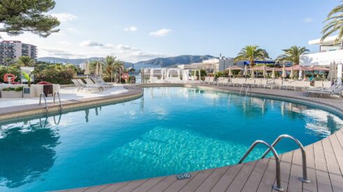 Fergus Group se estrena en Menorca con la apertura de tres hoteles a pie de playa