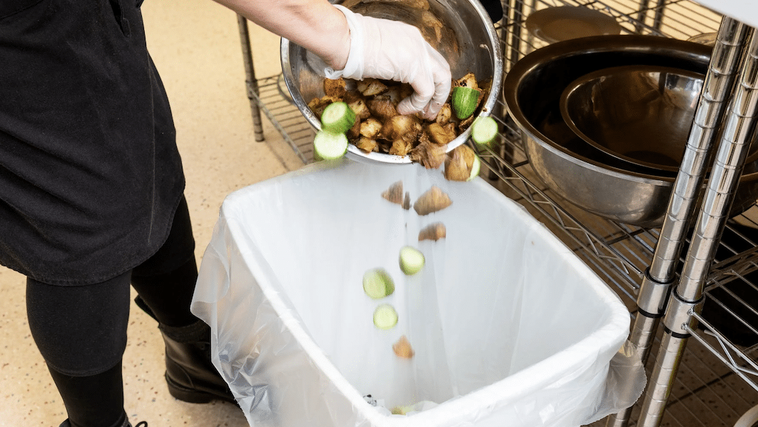 La preocupación de los hoteleros y la hostelería ante la normativa de desperdicio alimentario