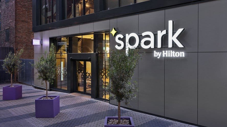 Hilton diversifica su oferta en España y se lanza al segmento economy