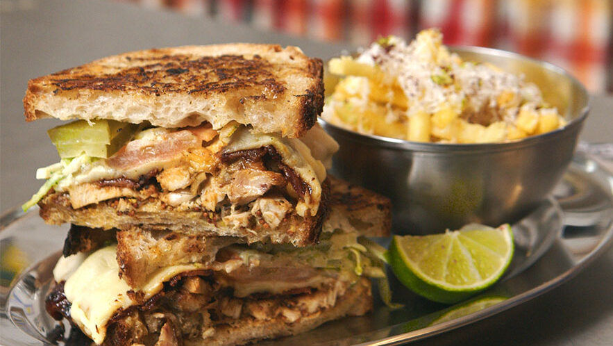 New York Burger celebra sus 16 años con un nuevo sándwich