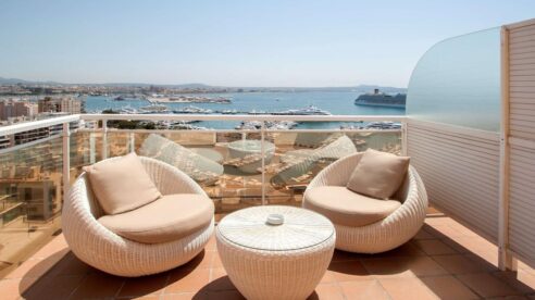 Andalucía, premiada por Booking como la región más acogedora de España