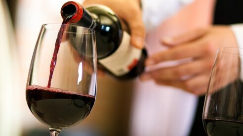 Top 100 sumilleres de España: talento joven y figuras clave del vino nacional